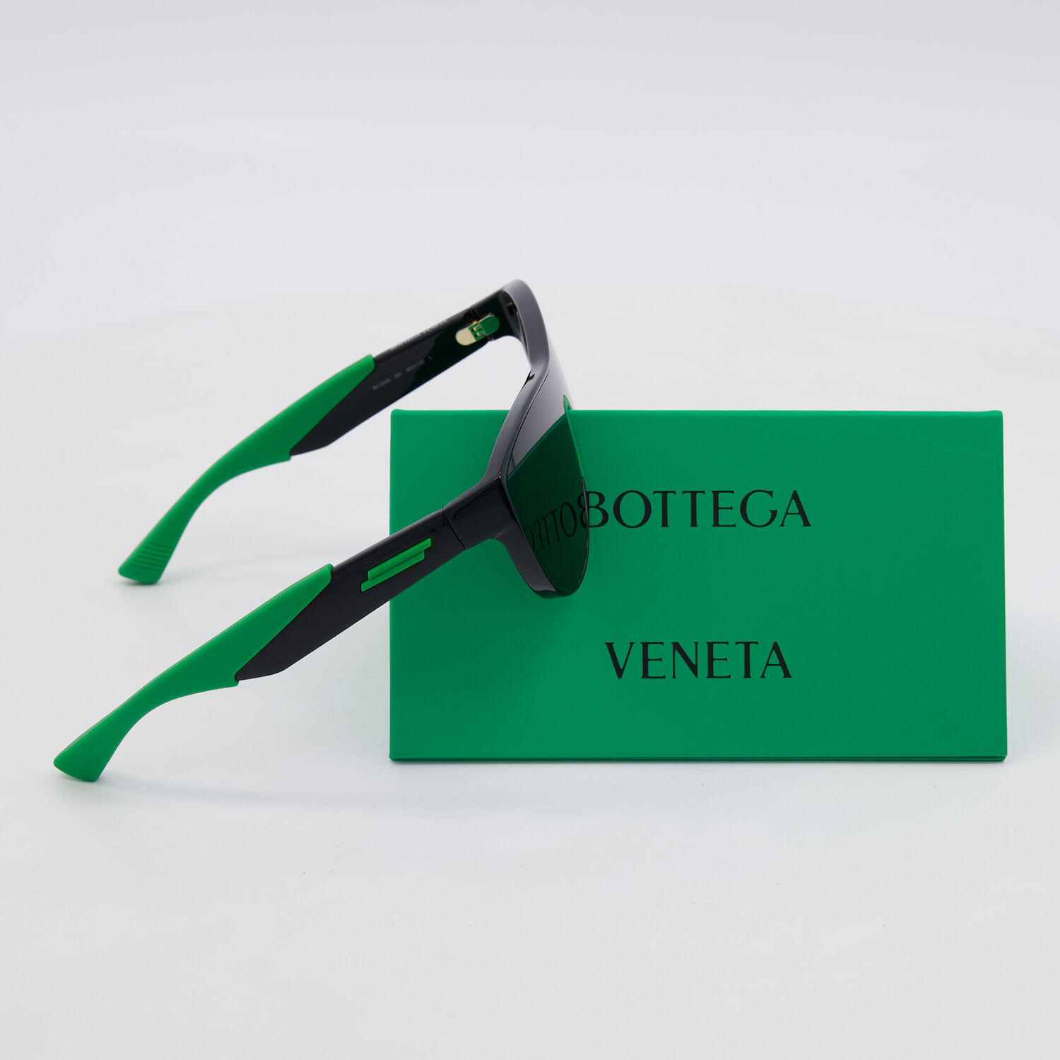  Black & Green BV1234S Shield Sunglasses 3