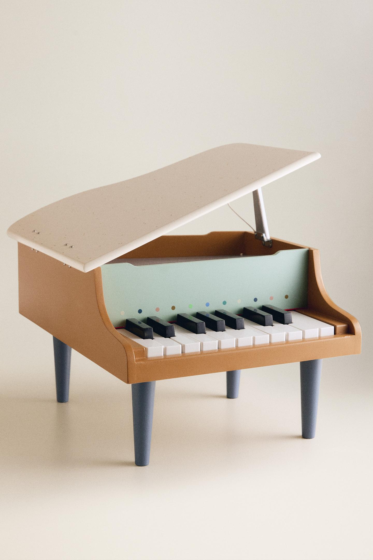 Wooden Mini Grand Piano Musical Toy 6
