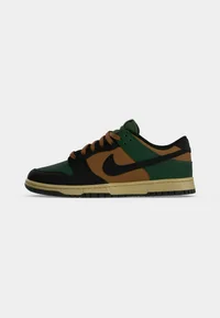 Nike Sportswear 2