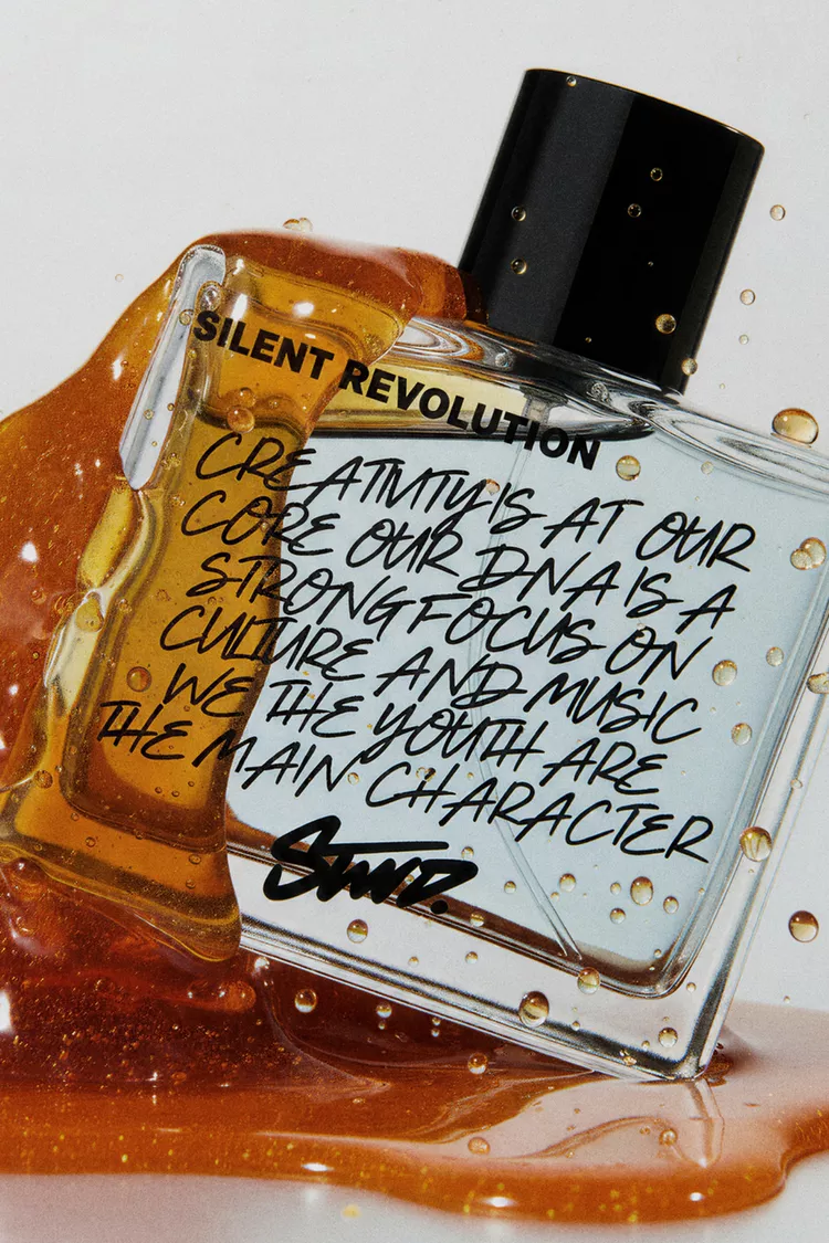 STWD Silent Revolution eau de parfum by AMELIE JACQUIN. 3