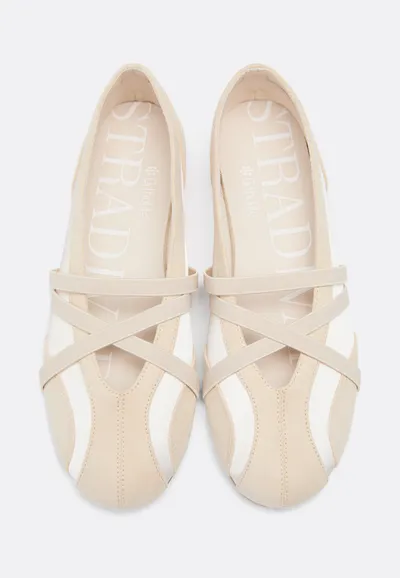 Extra-flexible strap sneakerinas 2