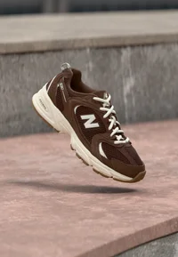 U530 UNISEX - Trainers - pumpernickel/sea salt