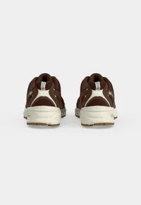 U530 UNISEX - Trainers - pumpernickel/sea salt 4