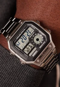 Digital watch - silver-coloured 3