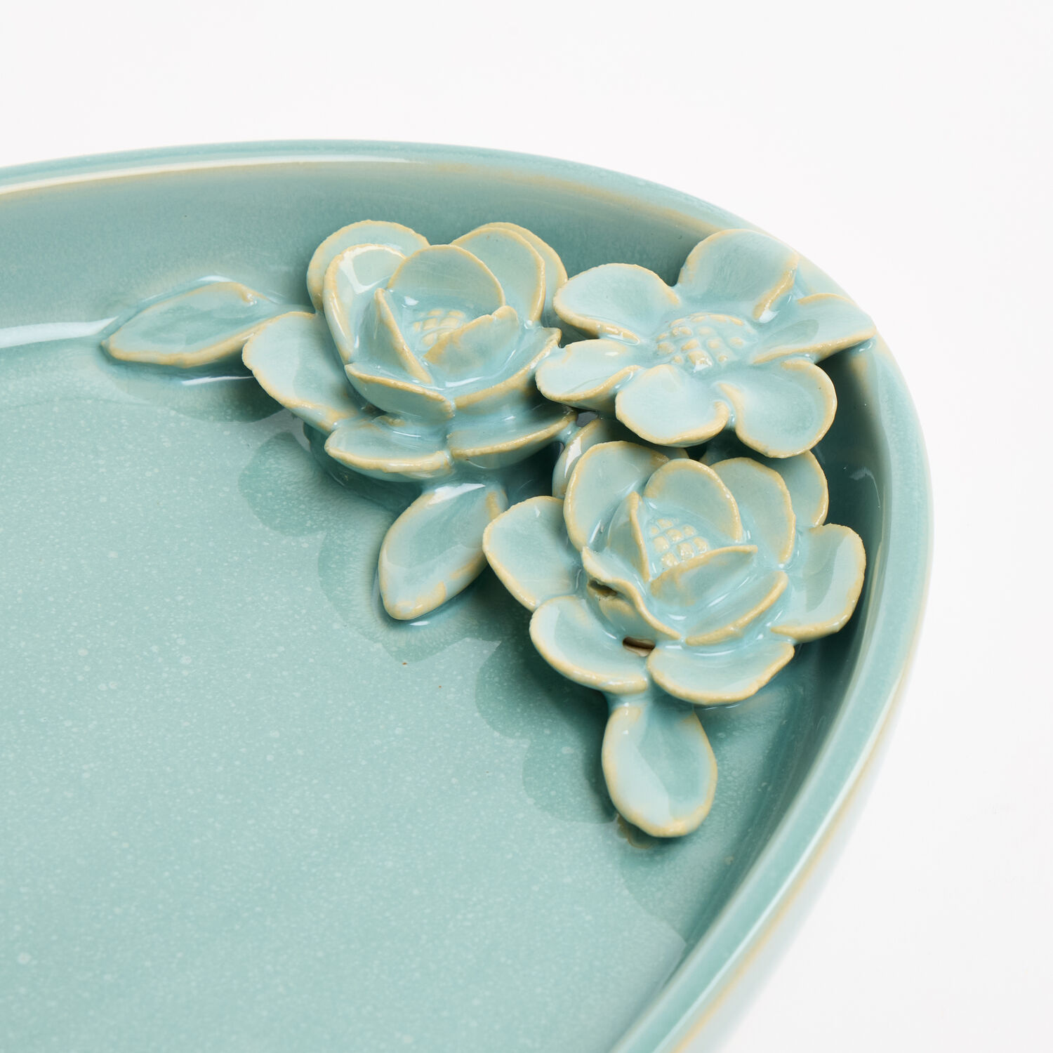 Aquatic Green Florella Basin Accessories 2
