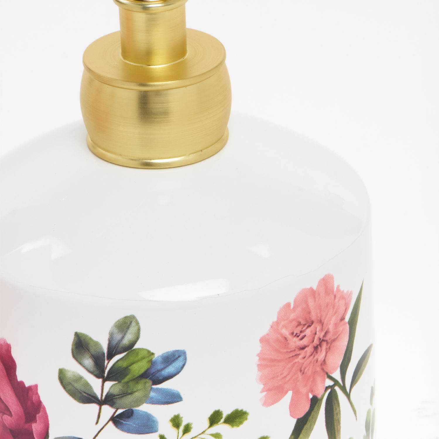 White & Pink Lotion Dispensers 2
