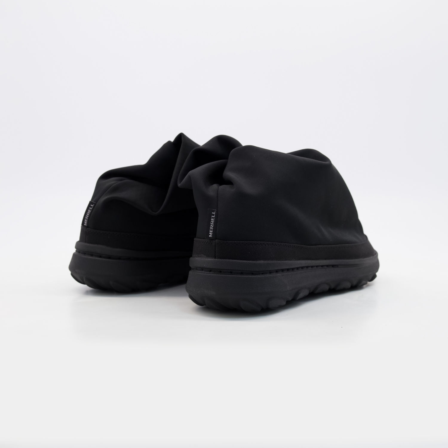 Men’s Black Slip-On Comfort Sneakers 2