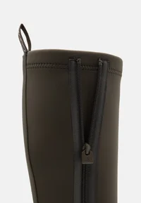 RAINBOOT HIGH - Wellies - olive night 6