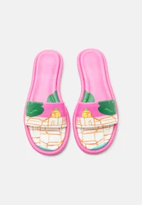DANA SLIDE ST TROPEZ LANDSCAPE ARTIST PRINT - Mules - bright pink/multi-coloured 4